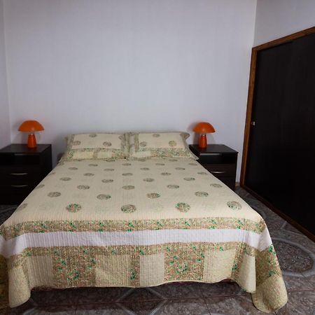 Departamento Casimiro-Nuevo Amplio En Zona Centro Leilighet El Calafate Eksteriør bilde