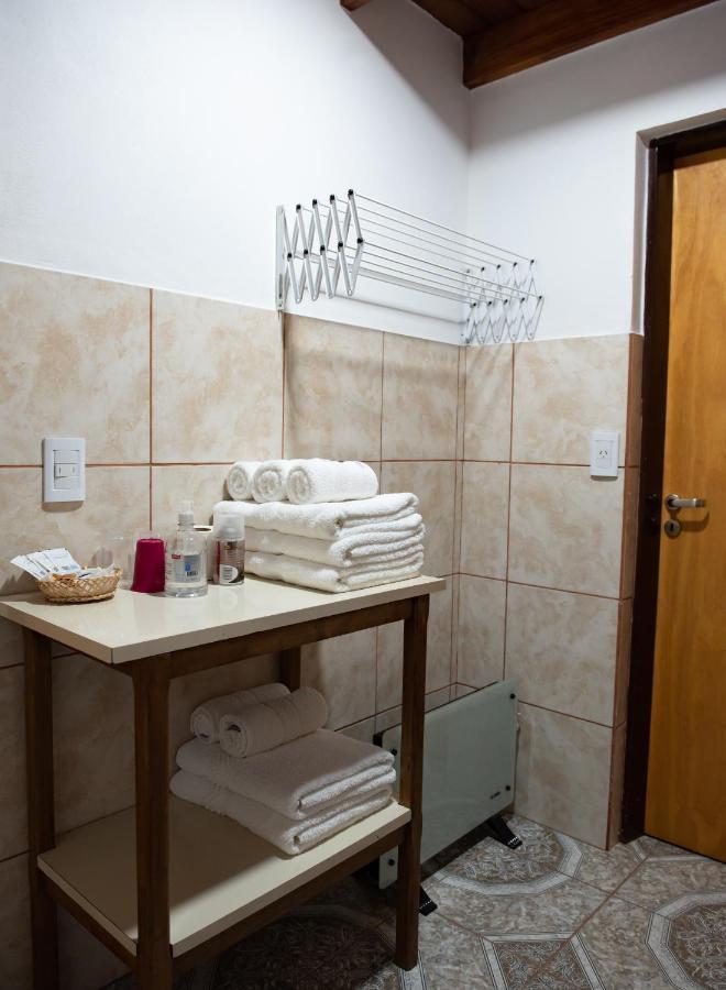 Departamento Casimiro-Nuevo Amplio En Zona Centro Leilighet El Calafate Eksteriør bilde